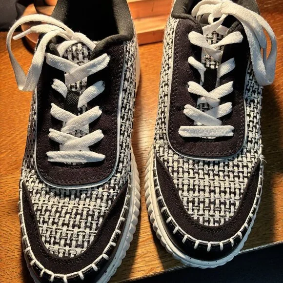 Men's New Dream Pairs Size 8 Sneakers - Picture 1 of 5